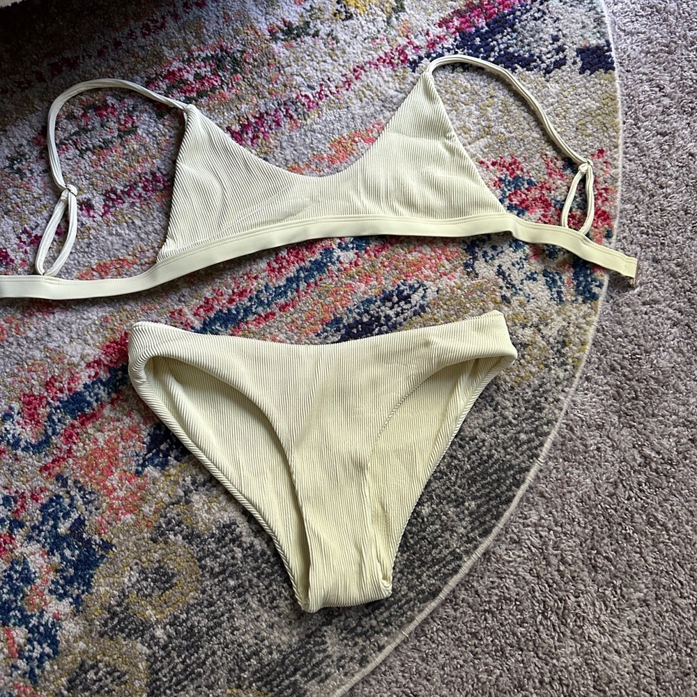 Kulani Kinis pale yellow bikini